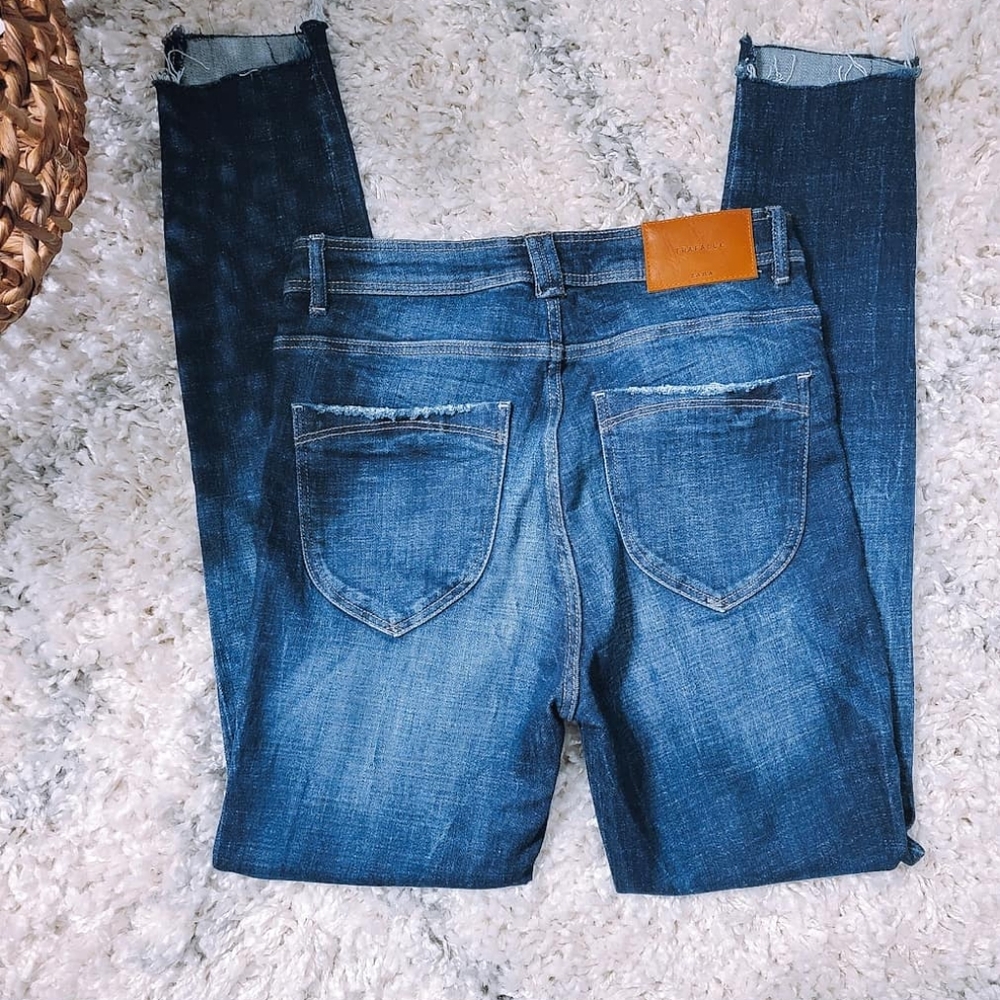 Zara Trafaluc raw hem skinny jean